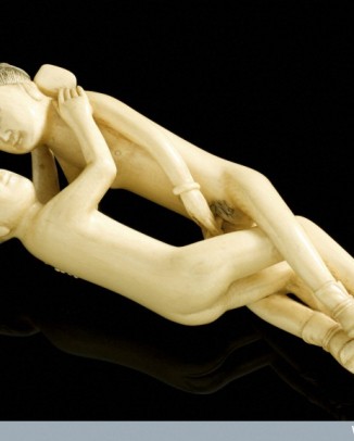 פסל זוג סיני מקיים יחסי מין מהמאה ה19